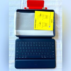 ⚡️New Logitech Rugged Combo 3 Case w/Pen for 10.2" iPad (7th/8th/9th Gen